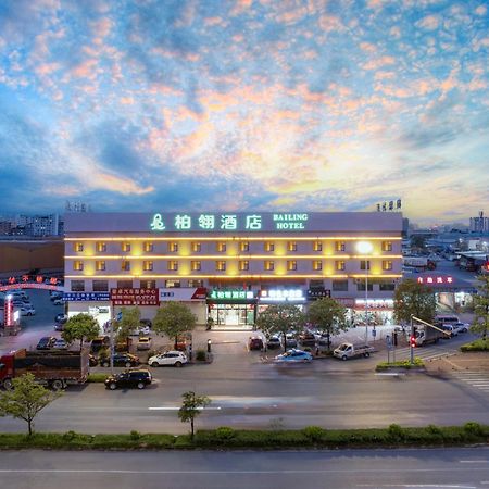 Bai Ling Hotel Наньнін Екстер'єр фото